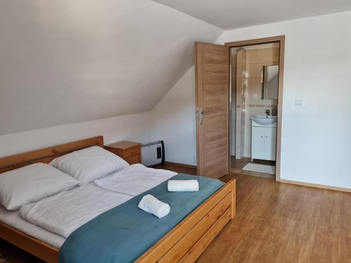 Stary Dom Hotel Oravska Polhora Bagian luar foto