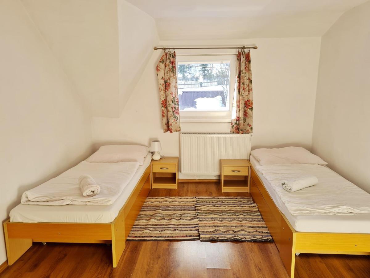 Stary Dom Hotel Oravska Polhora Bagian luar foto